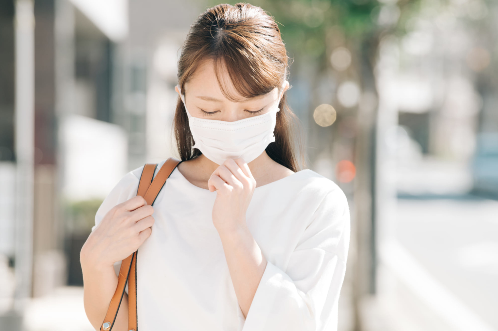 風邪の潜伏期間｜何日後までうつる？発症前に治す方法は？【医師監修】