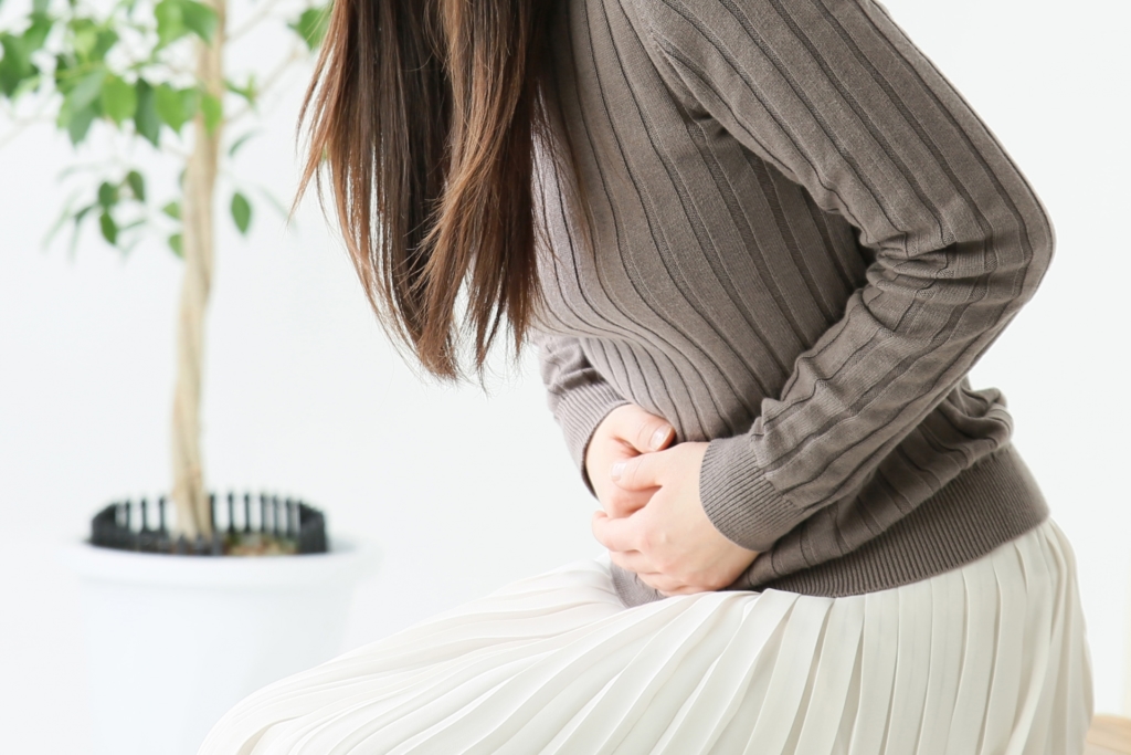 「下痢が続く…」胃腸風邪（お腹の風邪）を早く治すには？市販薬は飲んでもいい？