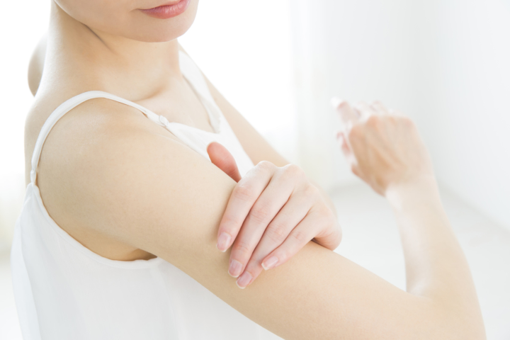 腕のしこりは何科で受診？痛い・動くのは大丈夫？病気の可能性と