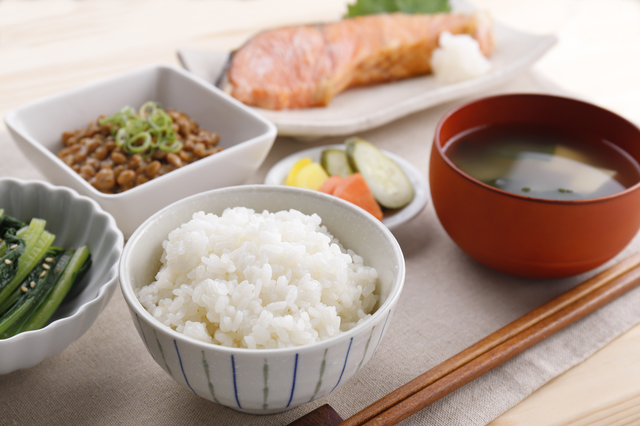 栄養バランスのとれた食事